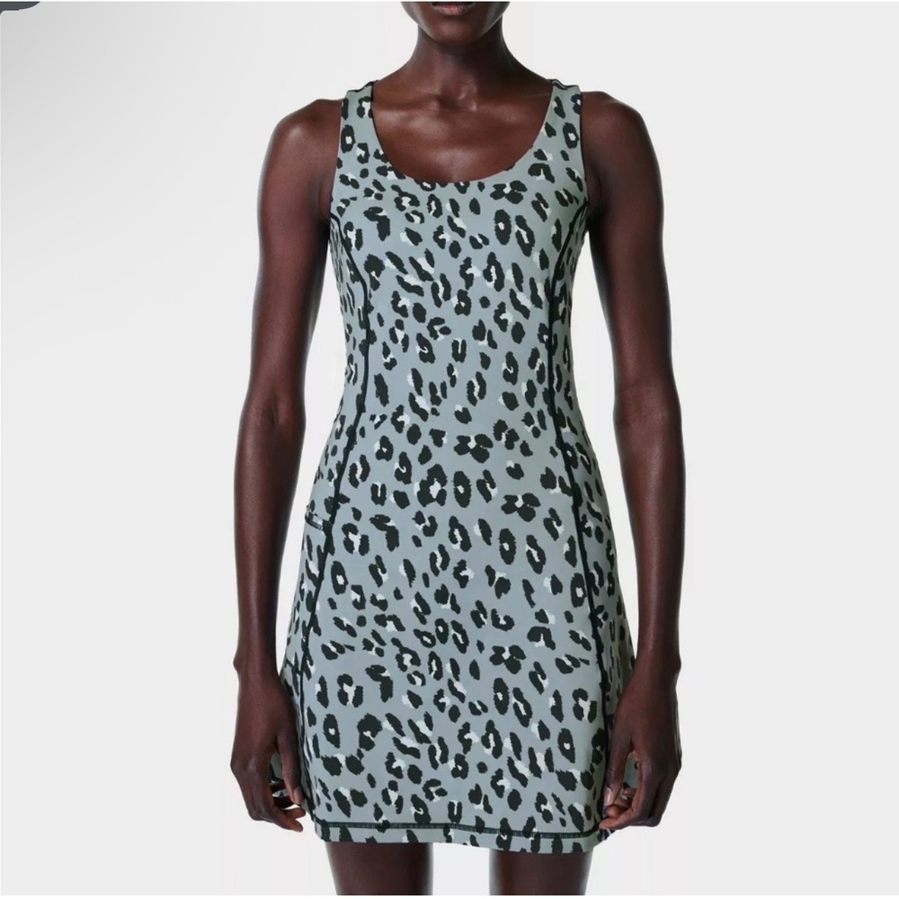 SWEATY BETTY Power Workout Dress Medium Blue Cheetah Print NEW Active Pickleball